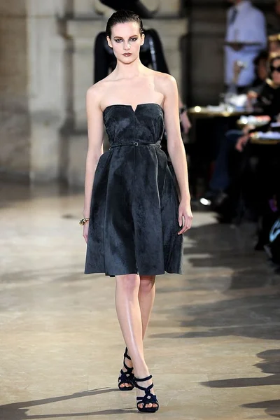 Look 35